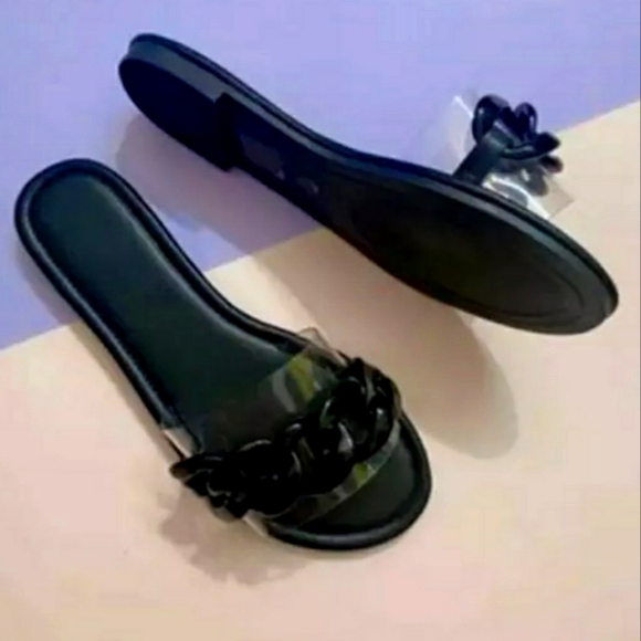 Women's Sandals NWOT - Picture 1 of 2